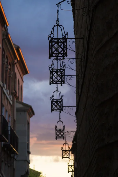 Şehirde günbatımı