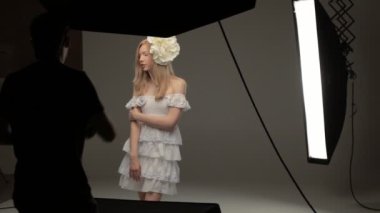 fotoğraf stüdyosunda iş