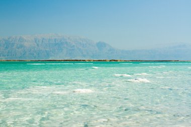 Ölü Deniz'in güzel sahil