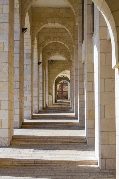 Kolonnade in jerusalem. — Stockfoto