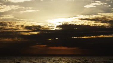 Timelaps video gün batımı .