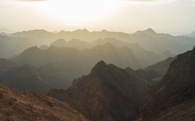 Sunrise Kızıldeniz üzerinden