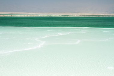 Ölü Deniz'in güzel sahil .