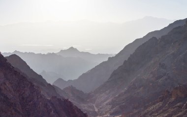 Sunrise Kızıldeniz üzerinden