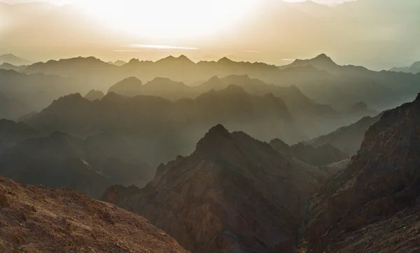 Ανατολή του ηλίου πάνω από την Ερυθρά θάλασσα — Φωτογραφία Αρχείου