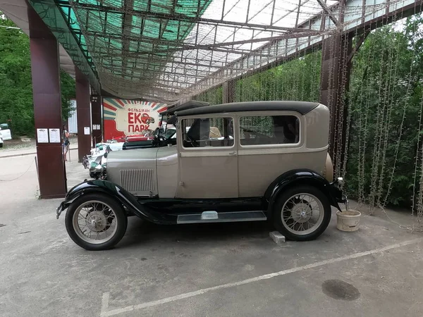 Side View Parked Old Classic Antique Black White Cream Color — Stock Photo, Image