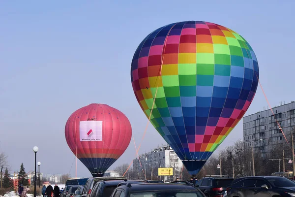 Kharkiv Ucrânia Fevereiro 2021 Balões Coloridos Quente Durante Show Aéreo — Fotografia de Stock