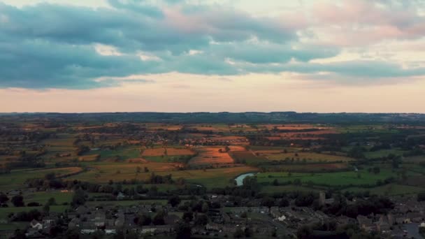 Filmagem Aérea Pôr Sol Bela Aldeia Middleham Leyburn North Yorkshire — Vídeo de Stock