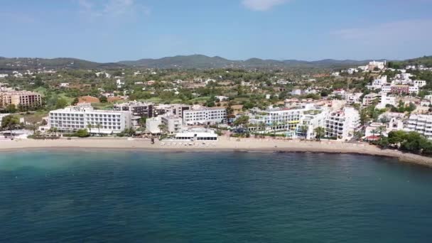 Imágenes Aéreas Hermosa Isla Ibiza España Las Islas Baleares Mostrando — Vídeos de Stock