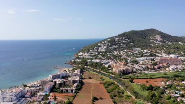 Aerial Drone Footage Beautiful Island Ibiza Hiszpania Balearach Pokazujący Plażę — Wideo stockowe