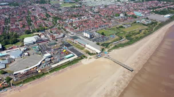 Static Aerial Footage Town Centre Skegness Showing Pier Sandy Beach — стоковое видео