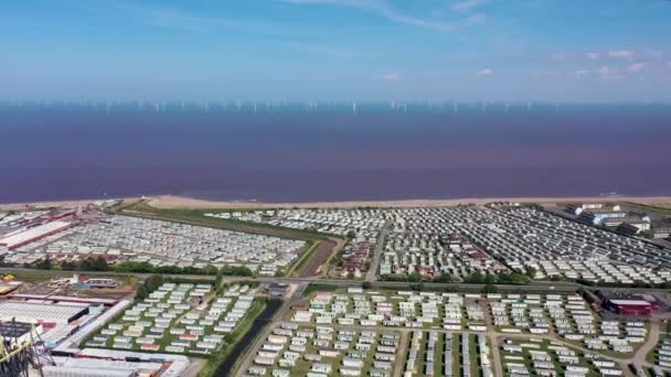 Nagranie Lotu Ptaka Nad Brzegiem Plaży Skegness Ingoldmells Pokazujące Przyczepy — Wideo stockowe