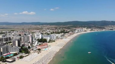 Bulgaristan 'ın Sunny Beach bölgesindeki güzel sahil şeridinin hava görüntüleri, insansız hava aracı ile çekildi..