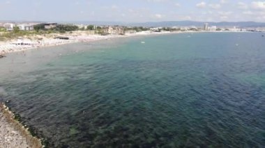 Bulgaristan 'ın Sunny Beach bölgesindeki güzel sahil şeridinin hava görüntüleri, insansız hava aracı ile çekildi..