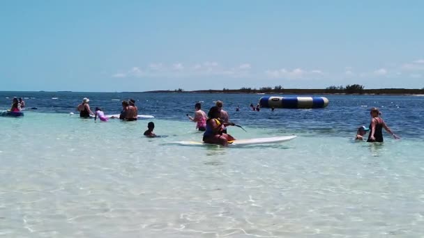 Nassau Bahamas April 2019 Slow Motion Beelden Van Mensen Het — Stockvideo