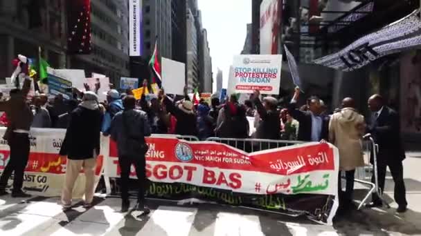 New York Usa April 2019 Protester New York Time Square — Stockvideo