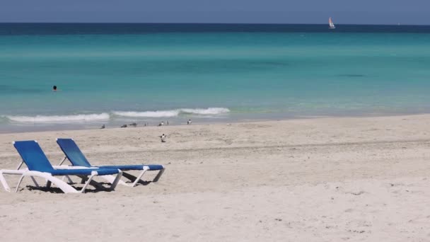 Krásná Pláž Před Kubánskou Pláží Varadero Kubě Ukazuje Vlny Čisté — Stock video