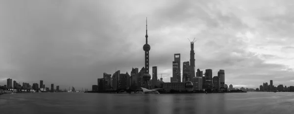 Shanghai i gryningen — Stockfoto