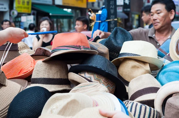 Cappelli in vendita — Foto Stock