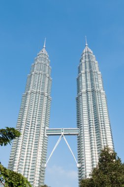 Petronas Towers clipart
