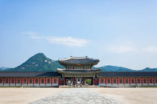 Pałac gyeongbokgung — Zdjęcie stockowe