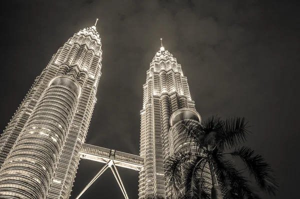 Petronas towers — Stock fotografie
