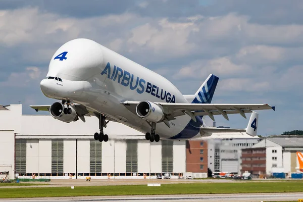 Hamburg Niemcy Lipca 2017 Airbus Fabryka Beluga Samolot Towarowy Lotnisku — Zdjęcie stockowe