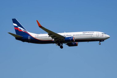 Viyana, Avusturya - 13 Mayıs 2018: Aeroflot Boeing 737-800 VP-BKK yolcu uçağı Viyana Havaalanına iniyor ve iniyor