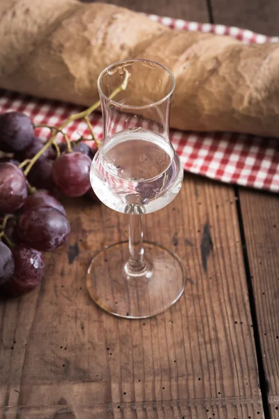 Grappa con Uva e Pane — Foto Stock