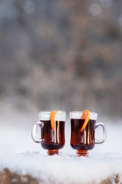 Two Transparent Glasses Wine Orange Slices Forest Snowy Tree — Stock Photo, Image