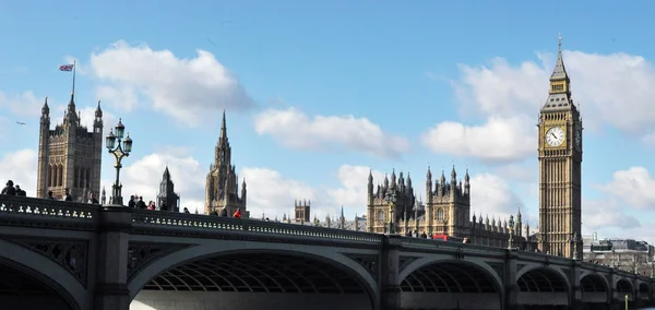 Pont de Westminster et chambres du Parlement Photos De Stock Libres De Droits