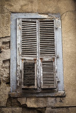 eski ev pencere