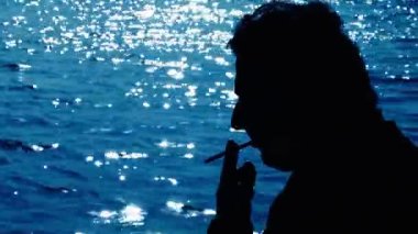 adam sahil yakınında Sigara İçilmeyen