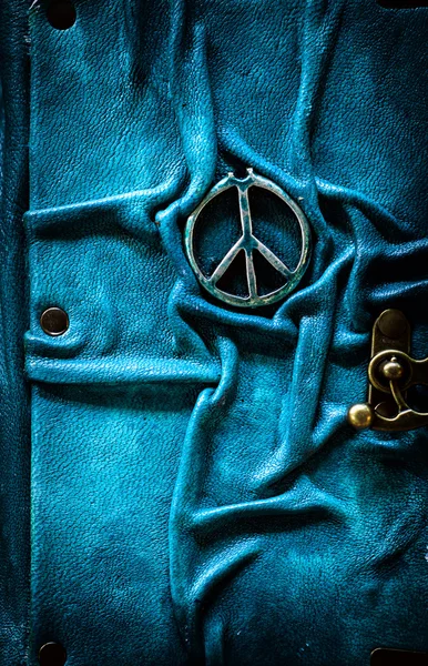 kumaş kitap kapağı sembolü