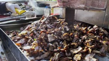 Türk Geleneksel Et Yiyici