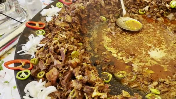 Comida Tradicional Carne Asada Oveja Turca Una Sartén Llamada Sac — Vídeos de Stock