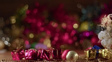 Noel Yeni Yıl Dekorasyonu ve Mum Işığı 