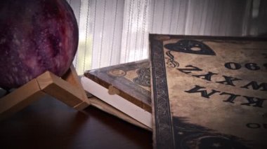 Cadılık Ruhlar Aranıyor Ruhani Oyun Ouija Cadı Kurulu 