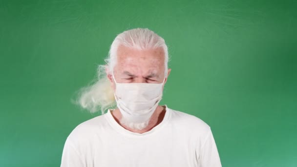 Muž Nemůže Dýchat Kvůli Masce Depresi — Stock video