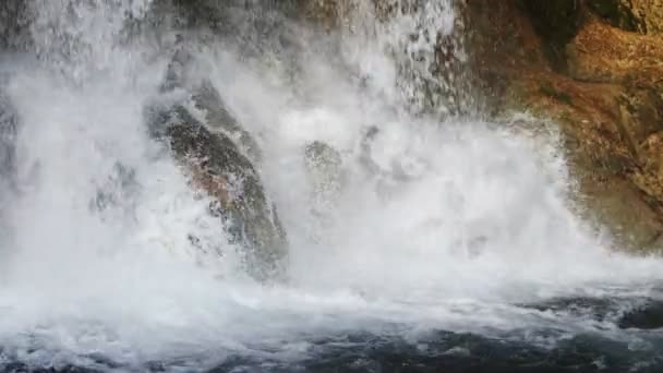 Vodopád Pohled Divoké Přírodě — Stock video
