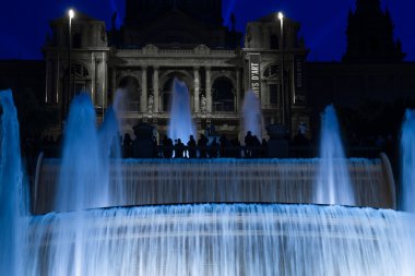 Sihirli Montjuic çeşmesi