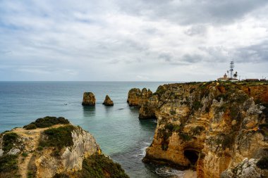 Portekiz 'de schnsten Strnde und Ksten olarak öl
