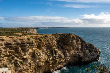 Portekiz 'in en güzel plajları ve kıyıları.