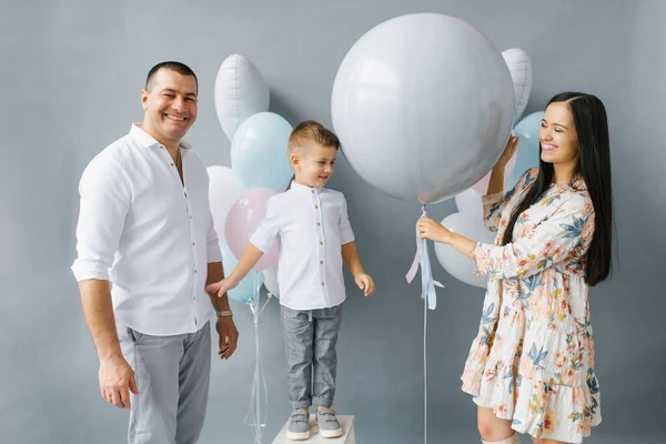 Gender Reveal Party Stylish Beautiful Family Baby Pop Balloon Find — Stock Photo, Image