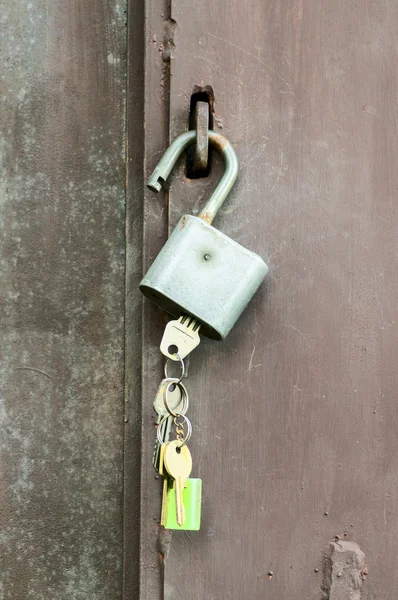 Κλειδιών σε κλειδαριά — Φωτογραφία Αρχείου