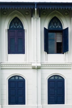 Tay mavi pencere açıldı