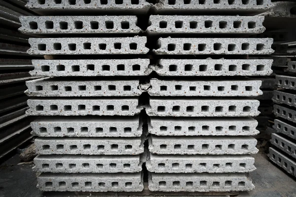 Ready-made cement wall for construction — Stock Photo, Image