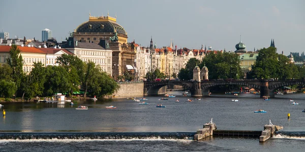 National Theatre and Vltava River — Stock Photo, Image