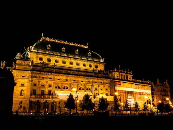Nationale theater in Praag — Stockfoto