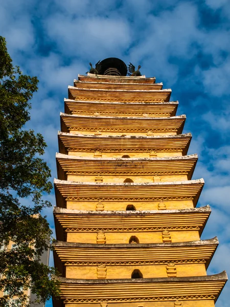 Východní pagoda v kunming — Stock fotografie